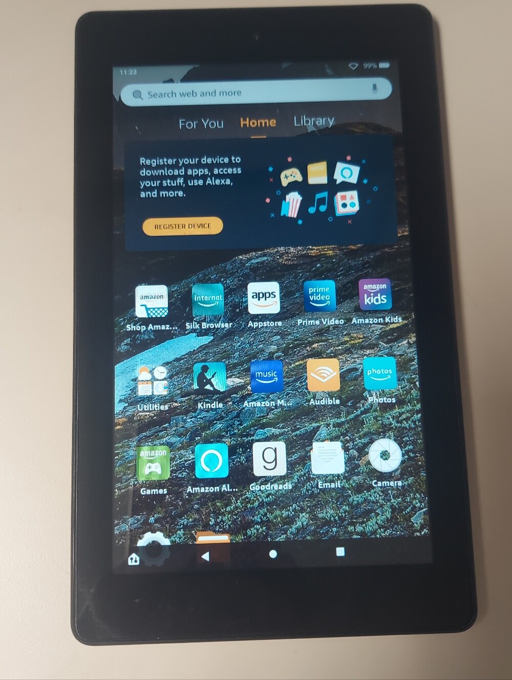 Amazon Kindle Fire 7 (9th Generation) 32GB Wi-Fi 7in Black